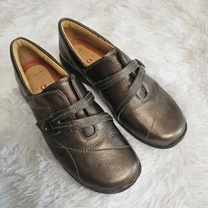 Clarks unstructured artisan size 7.5